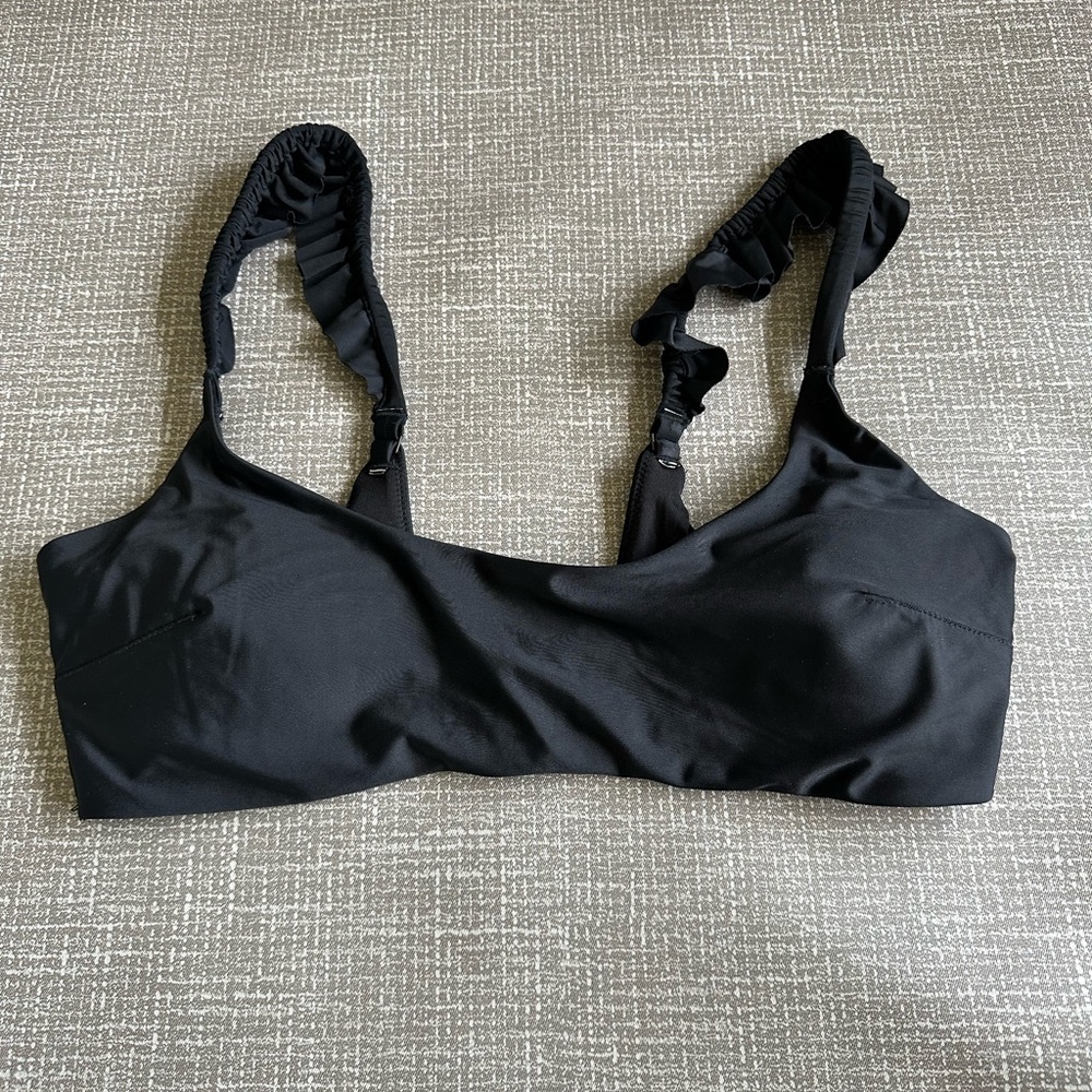 Aerie Bikini Top‎ Size Large Ruffled straps size Large black - Picture 2 of 13